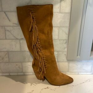 Charles David New in Box NIB fringe suede knee high boots. Biscotti